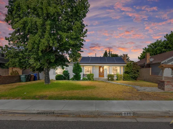 225 Hughes Ln, Bakersfield, CA 93304