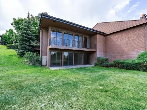 1413 Ridgewood Ln, Bountiful, UT 84010