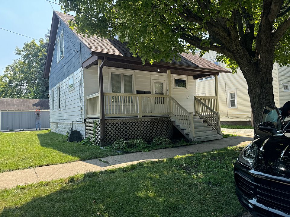1st image of 2311 67th St Unit 2