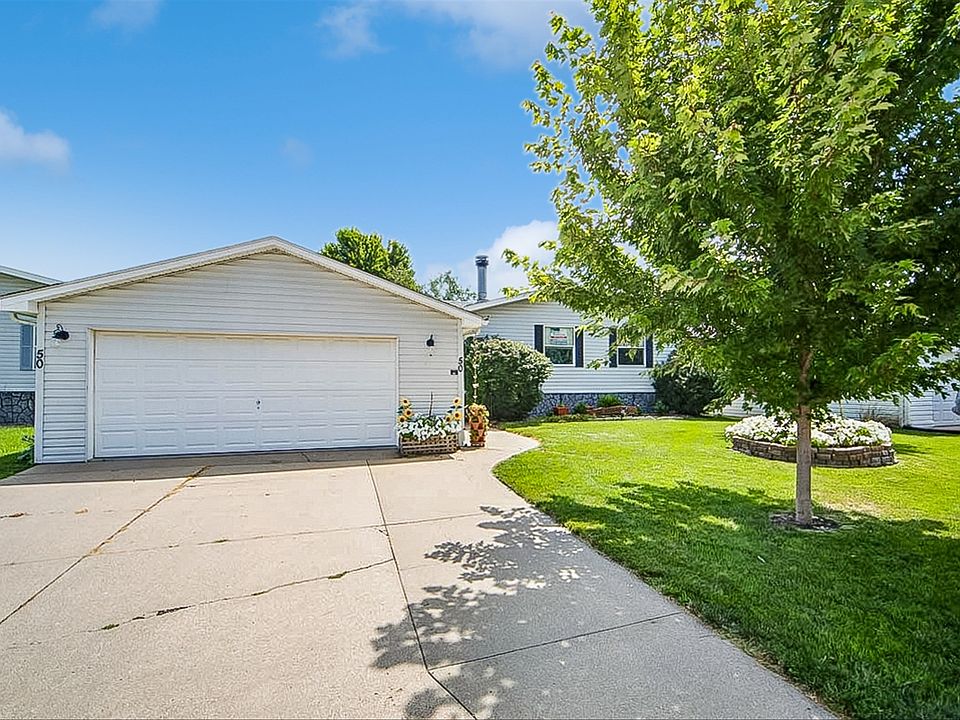 1st image of 50 N Hawthorn Dr