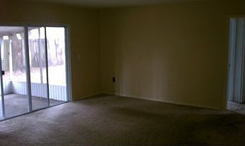 3rd image of 1615 Lawton Ln