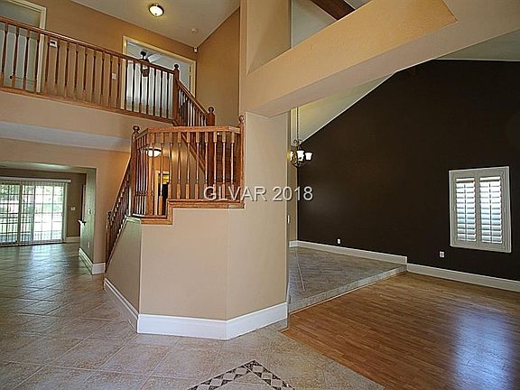 3rd image of 3140 Palmdesert Way