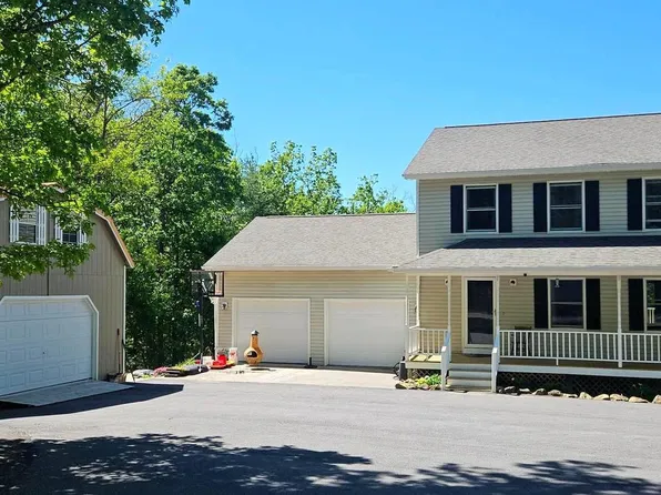 148 Arklow Dr, Cross Junction, VA 22625
