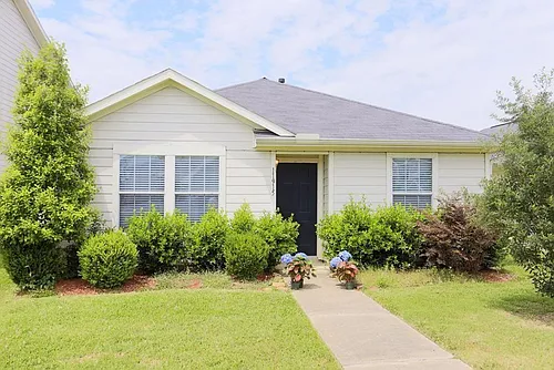 11915 Sanspereil Dr Photo 1