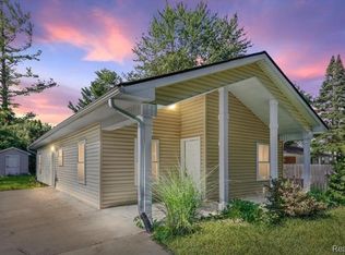 545 Calgary St, Auburn Hills, MI
