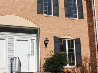 4833 Weatherhill Dr, Wilmington, DE 19808