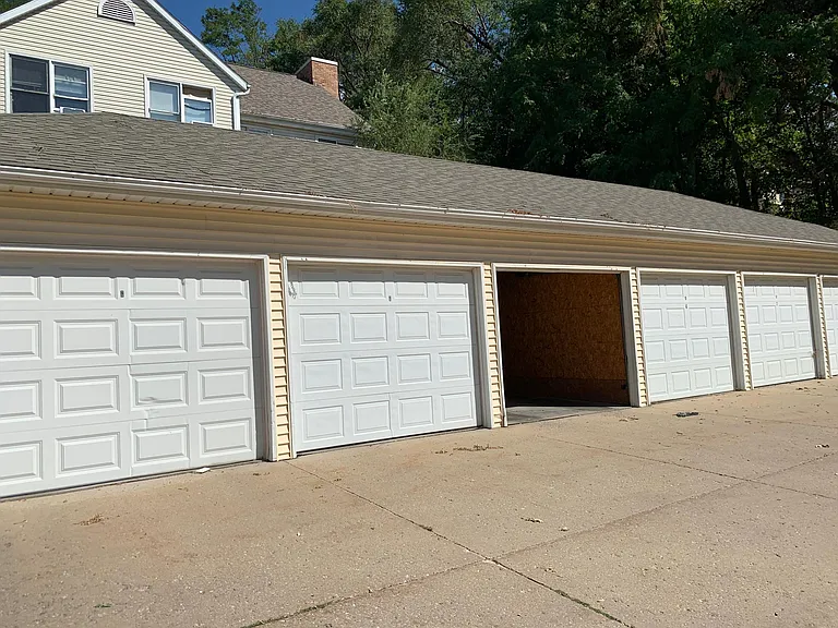 923 Boston Way — Photo 18