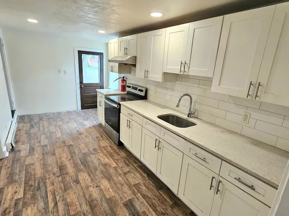2005 W Main St, Norristown, PA 19403
