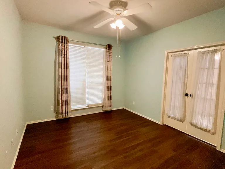 10305 Cecile Dr — Photo 18