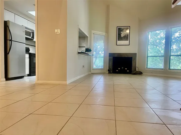 4144 Greystone Way APT 407, Sugar Land, TX 77479
