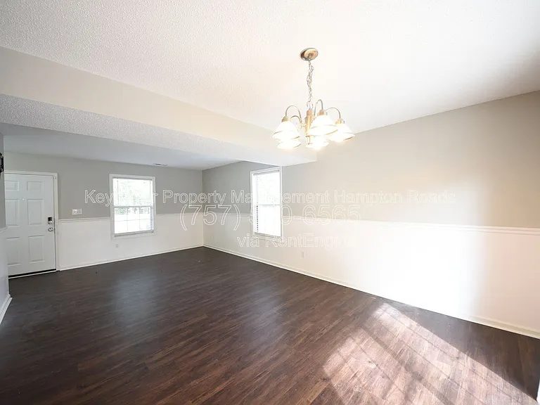 1549 River Creek Cres — Photo 8