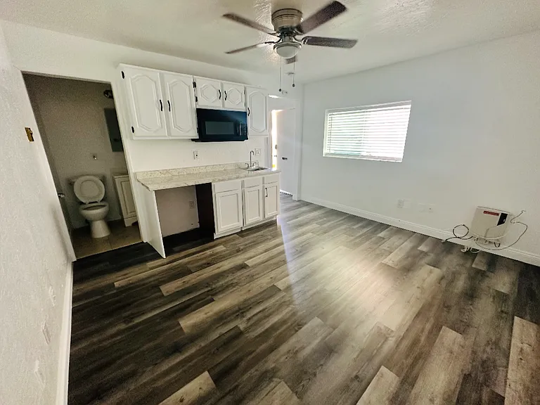 Palin Cir — Photo 8