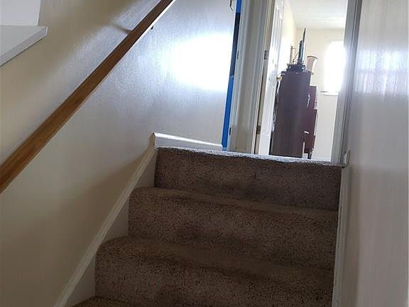 4th image of 804 Sunset Dr Suite 1D