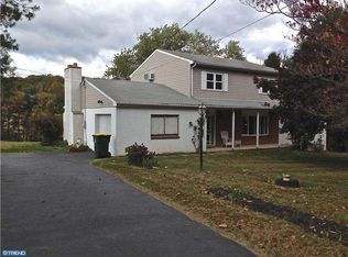 1451 Shadyside Rd, Downingtown, PA 19335