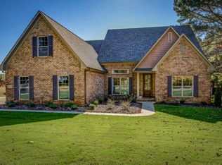 2033 Rothmore Dr, Huntsville, AL 35803