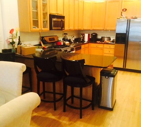 3rd image of 2623 N Halsted St APT B