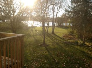 1621 Kettle Cove Ct #1621, Hartland, WI
