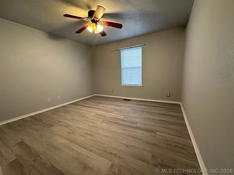 4608 S Granite Ave #C1 — Photo 15