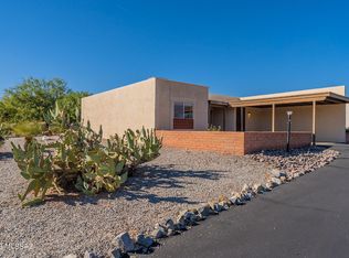 668 W Rio San Pedro, Green Valley, AZ 85614