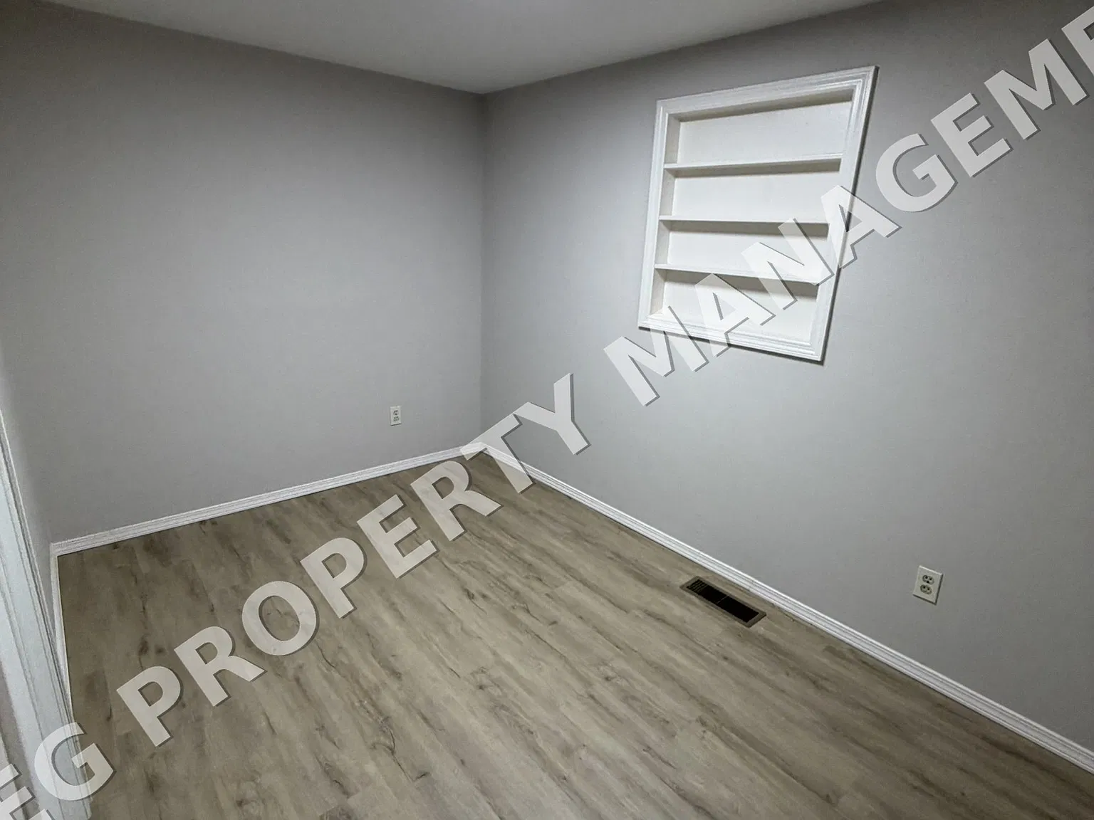 3 bed, 1120 sqft, $1,425 — Photo 3