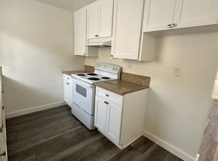 1525 W 9th St APT 7, Oxnard, CA 93035