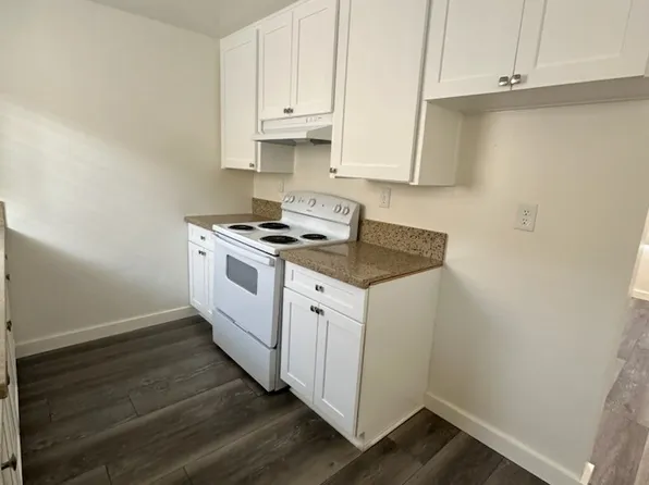 1525 W 9th St APT 7, Oxnard, CA 93035