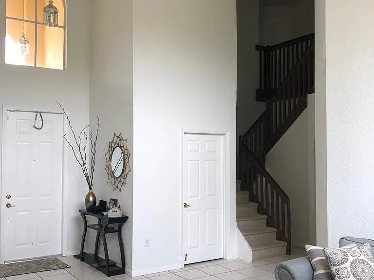 5414 NW 48th St — Photo 17