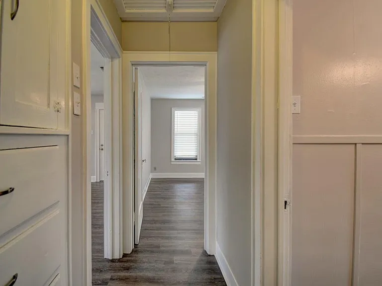 1707B E Main St — Photo 15
