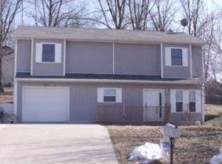 1805 Rachel Dr, Neosho, MO 64850
