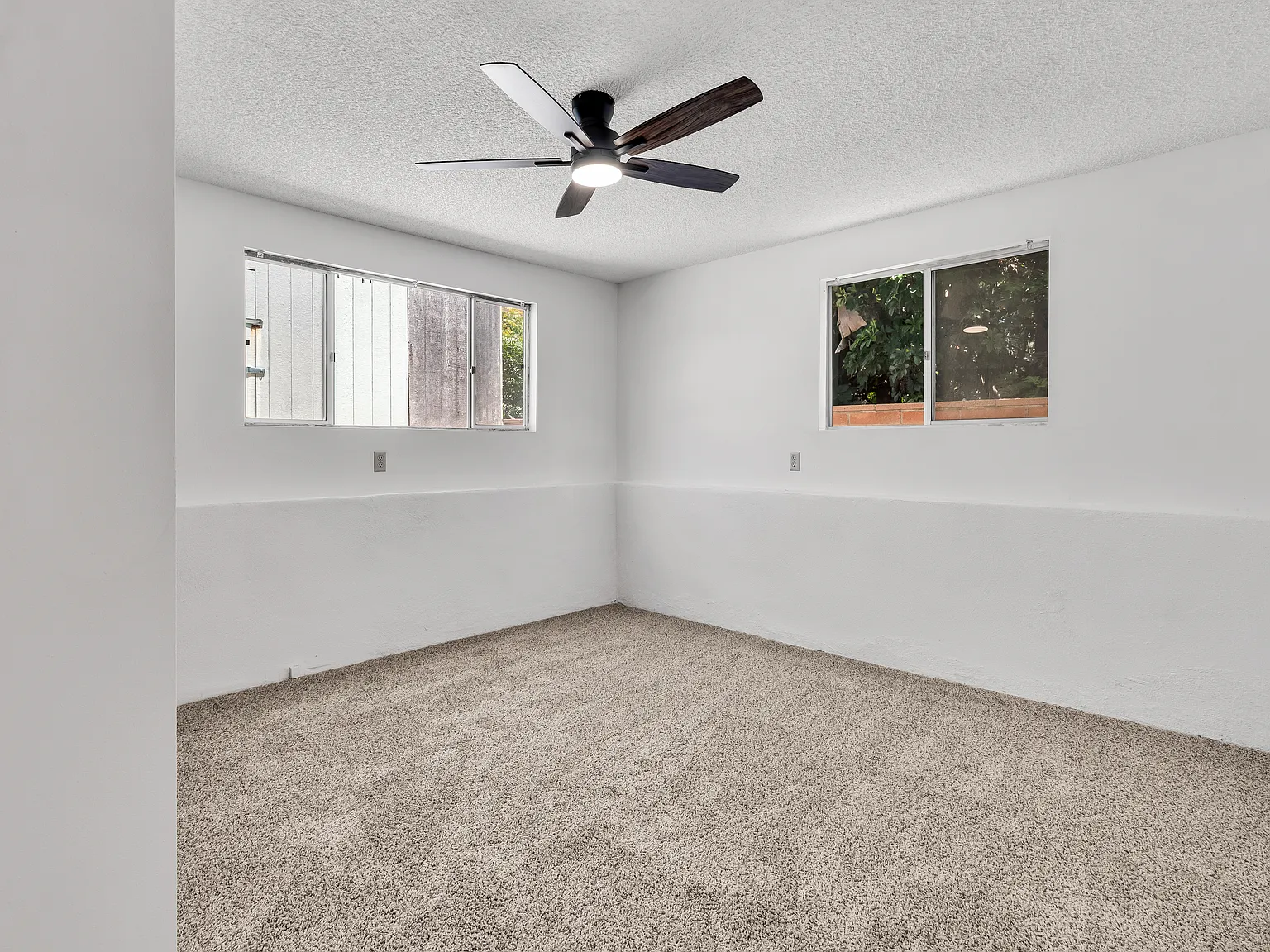 1 bed, 700 sqft, $1,899 — Photo 4