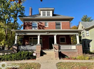 808 S Main St, Fairfield, IA 52556