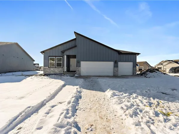 1106 SW Fiord Dr, Lees Summit, MO 64081