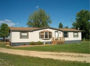 4548 Graceton Beach Rd, Baudette, MN 56623