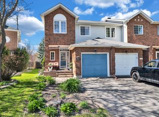 937 Markwick Cres, Ottawa, ON K4A 4J1