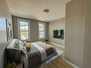 67-05 62nd St #2L, Ridgewood, NY 11385