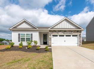 105 Tanner Loop, Troutman, NC 28166