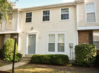 8049 Highfield Ct, Cincinnati, OH 45242