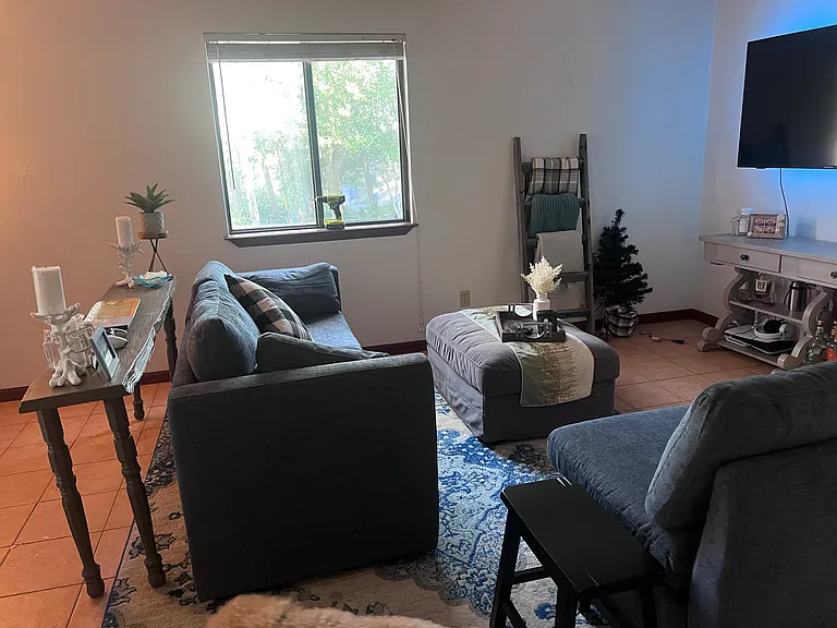 425 Muskegon Ave — Photo 6