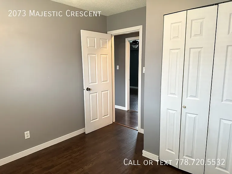 2073 Majestic Cres — Photo 16
