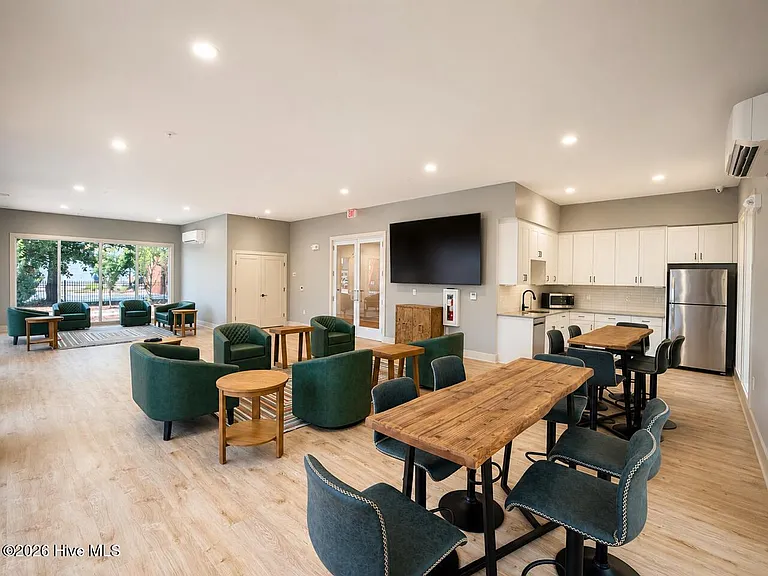 3803 Peachtree Ave #300 — Photo 2