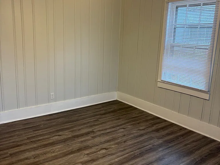 4085 Porter St — Photo 9