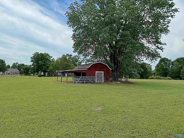 1 Hood Dr, Boaz, AL 35956