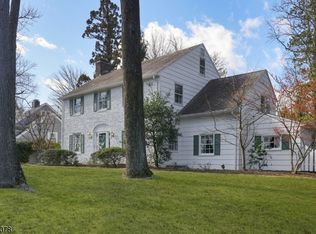 12 Fairhill Rd, Westfield, NJ 07090