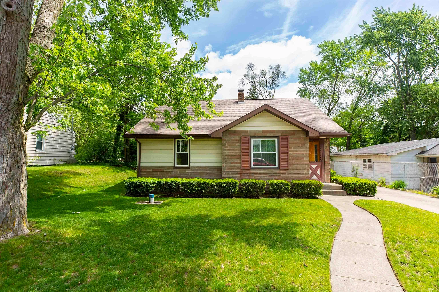54188 Terrace Ln photo 1