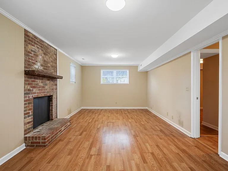 3076 Speicher Cir — Photo 22