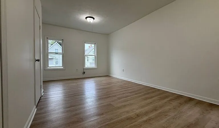 3 Charles St #2L — Photo 14