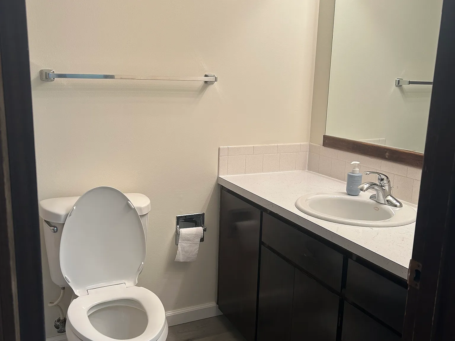 4 bed, 2600 sqft, $1,150 — Photo 4