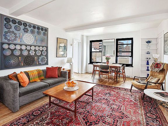 2nd image of 300 W 23rd St APT 15K