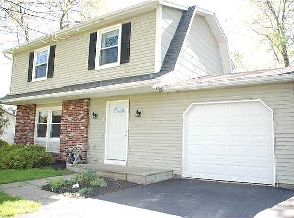 2nd image of 1275 Glen Carlyn Dr