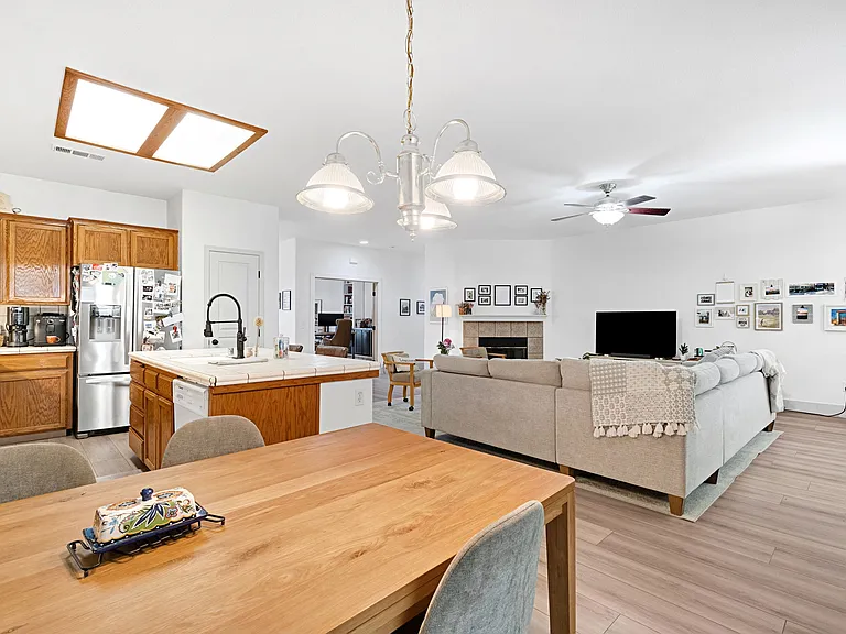 5921 W Babcock Ave — Photo 28
